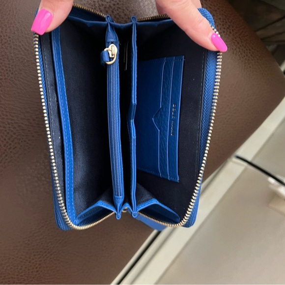 Cole Haan - Picture 2 of 3